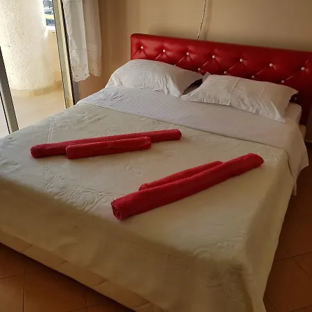 Pensionat Apartment Home 3*